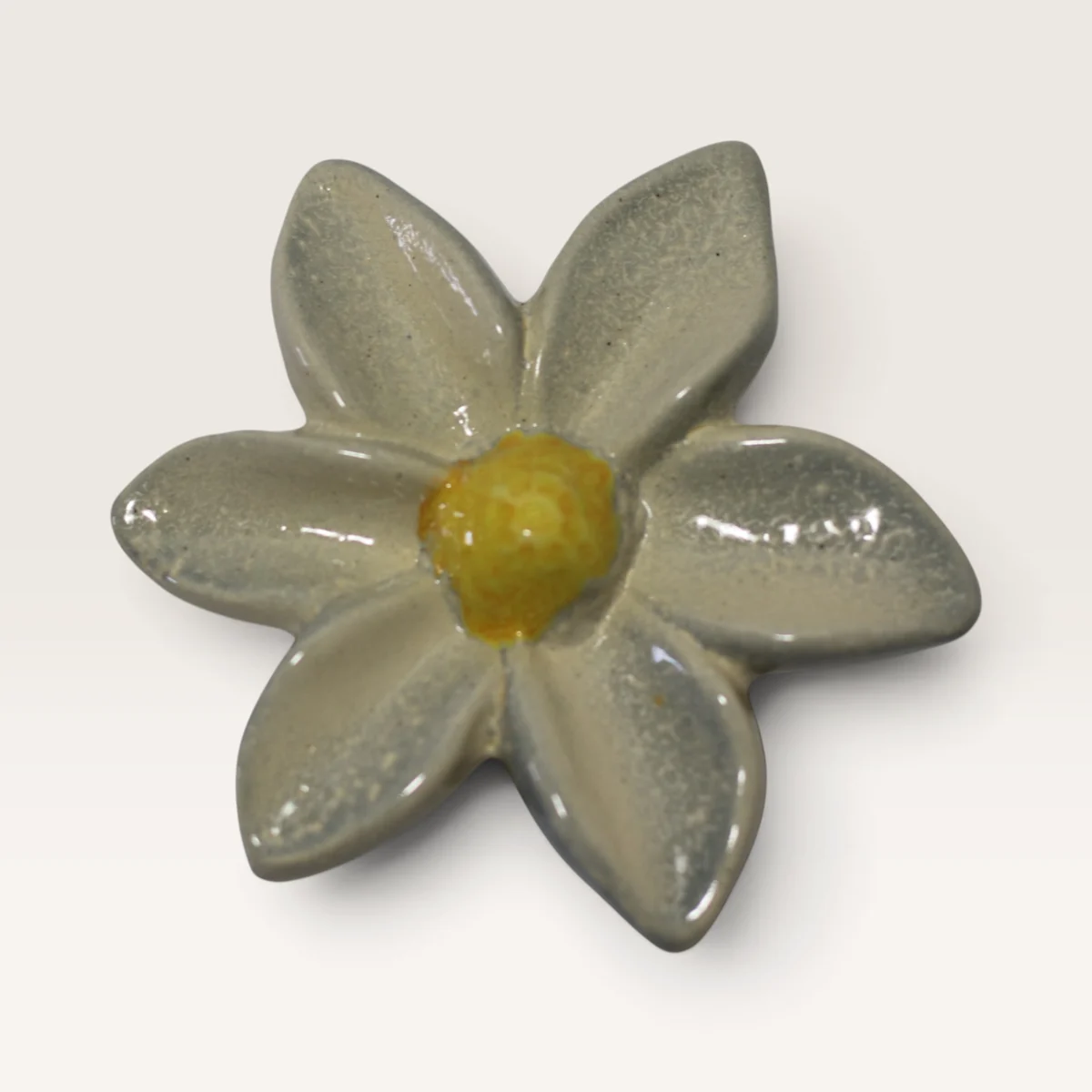 White Flower — handmade New Zealand pottery